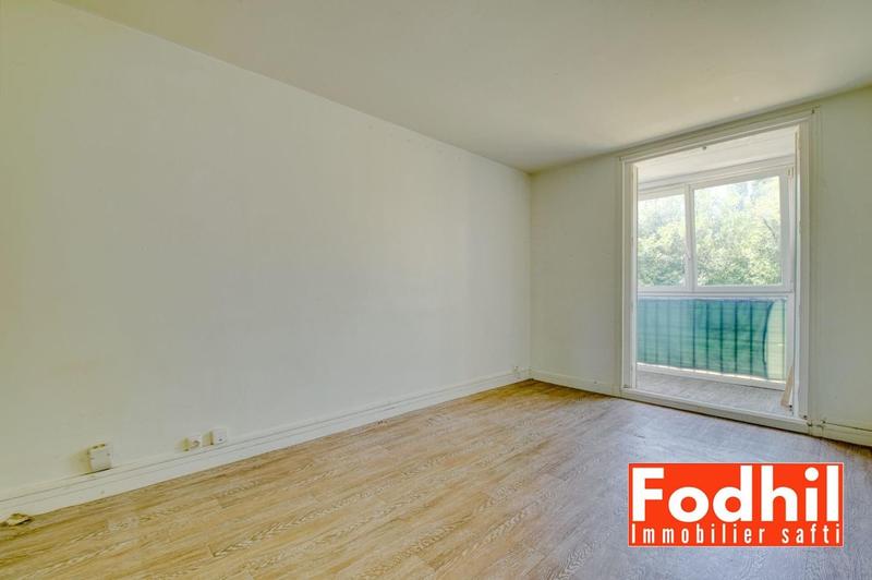 Appartement - 81 m² - 5 pièces