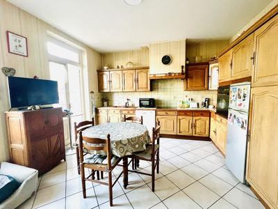 Maison - 160 m² - 5 pièces