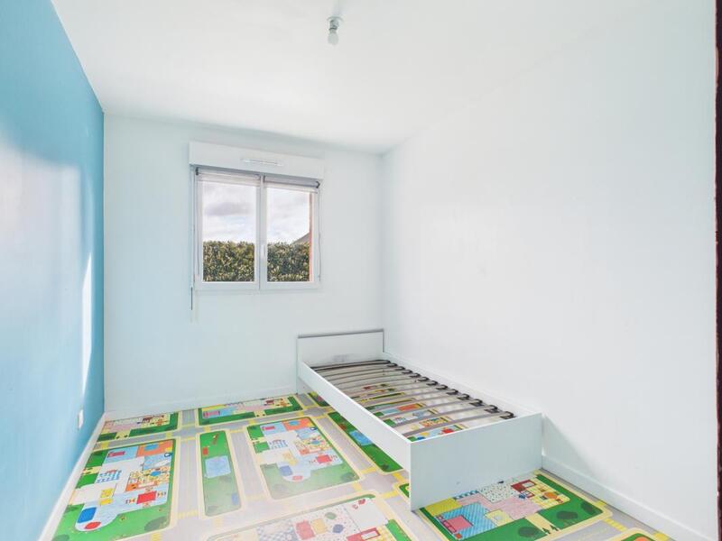 Pavillon - 77 m² - 5 pièces