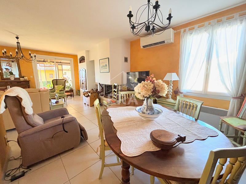 Maison - 171 m² - 6 pièces