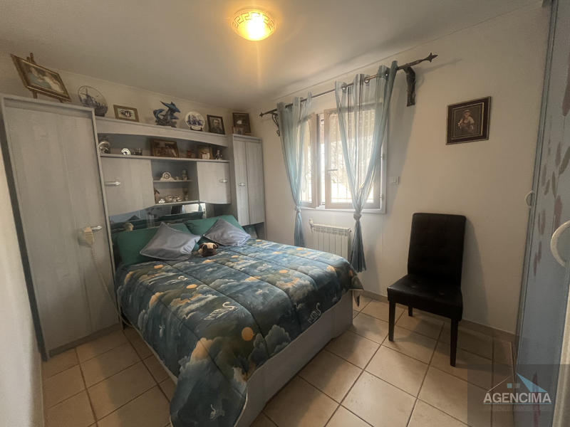 Villa - 102 m² - 4 pièces