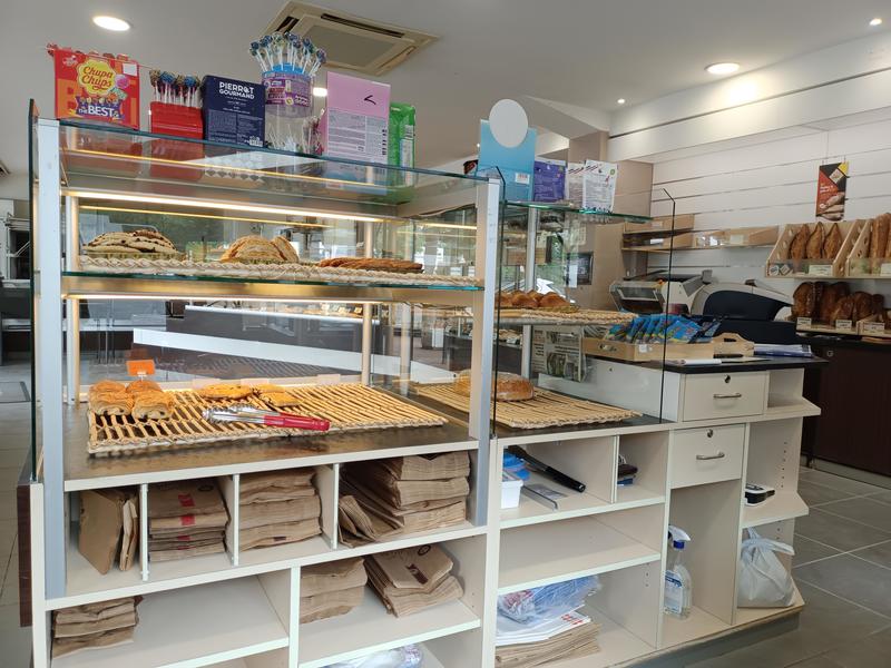 Fonds de commerce - Magasins - 200 m²