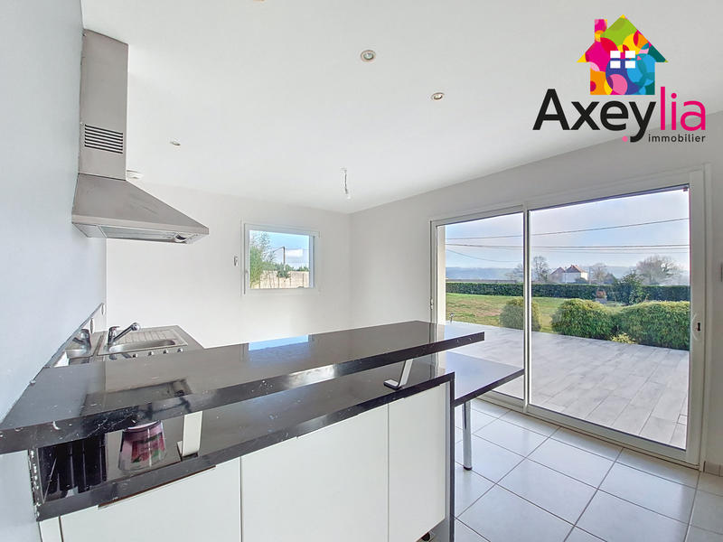 Maison - 98 m² - 4 pièces