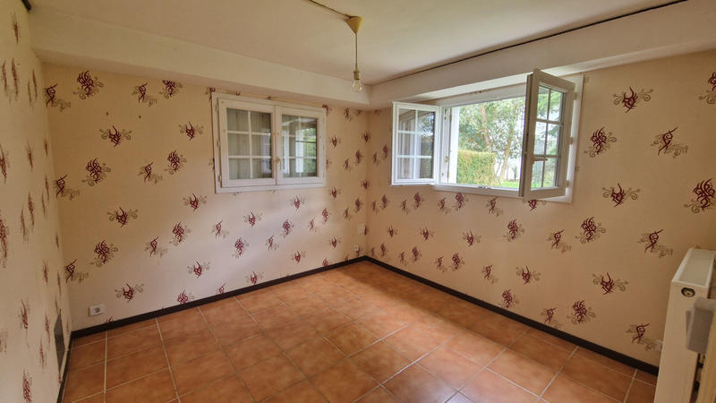 Maison - 188 m² - 10 pièces