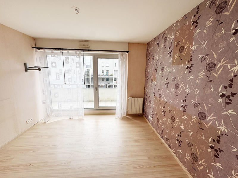 Appartement - 98 m² - 5 pièces
