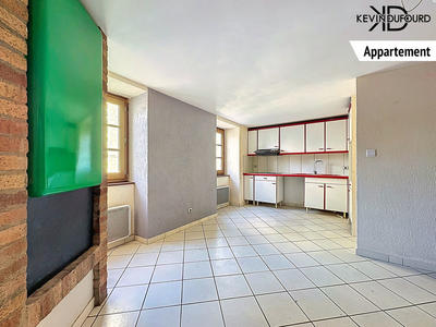 Immeuble - 130 m² - 6 pièces