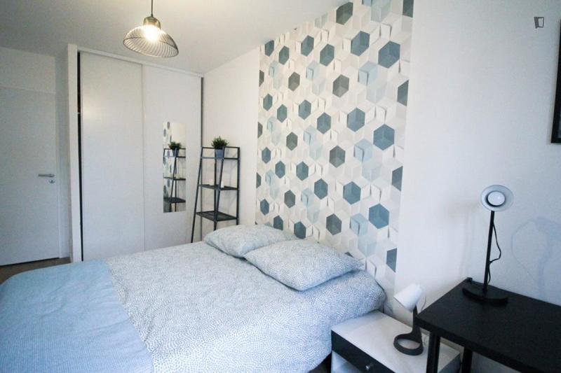Chambre - 14 m² - 4 pièces