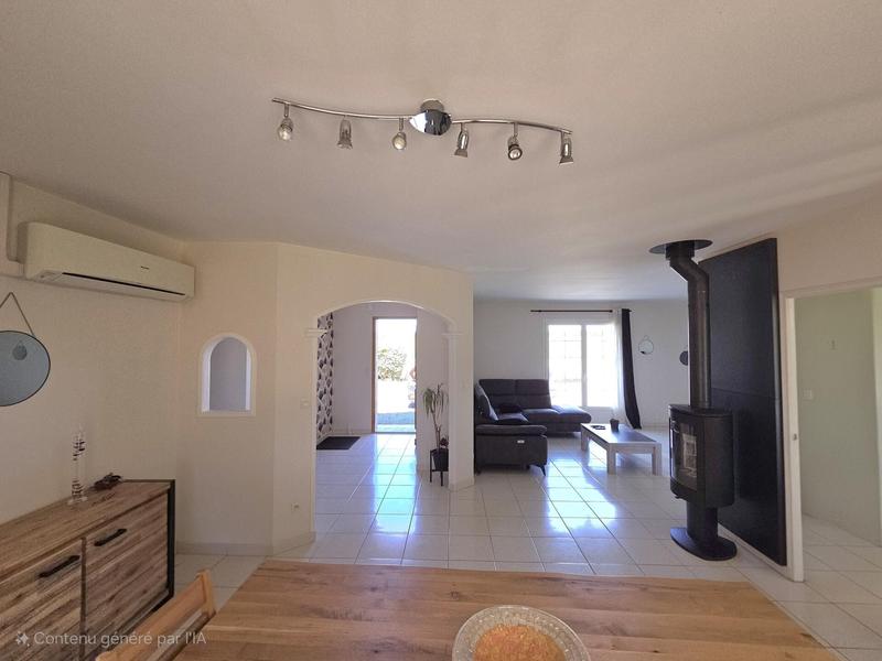 Maison - 140 m² - 5 pièces