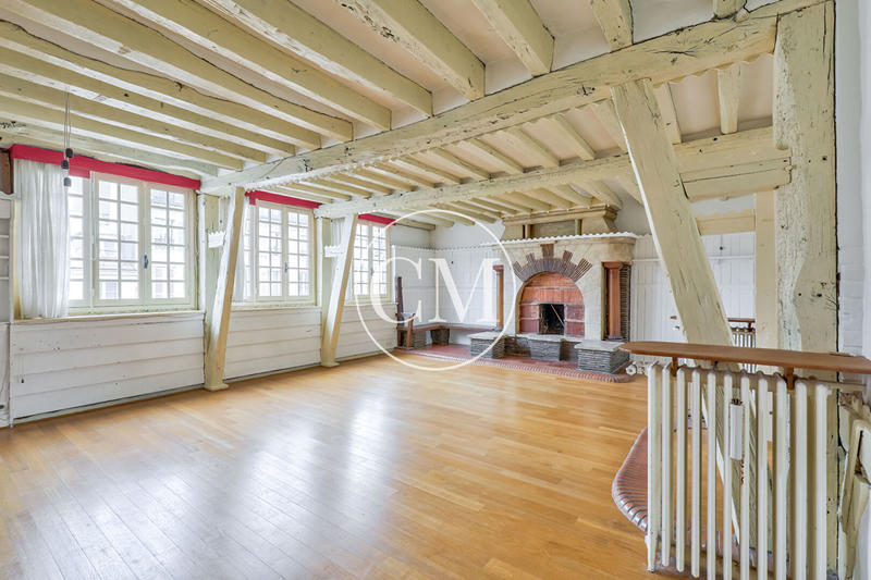 Appartement - 146 m² - 5 pièces