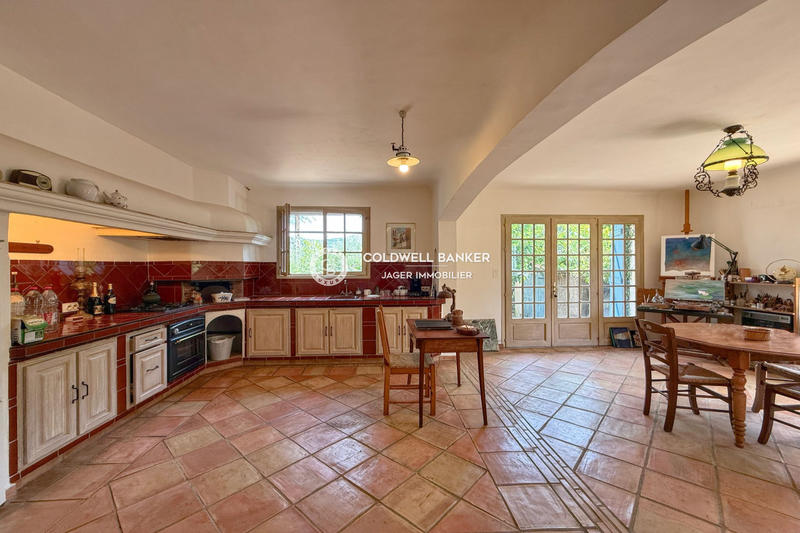 Maison - 90 m² - 3 pièces