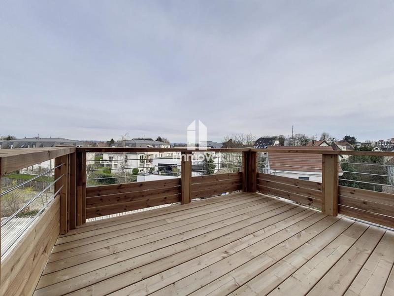 Appartement - 67 m² - 3 pièces