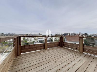 Appartement - 67 m² - 3 pièces