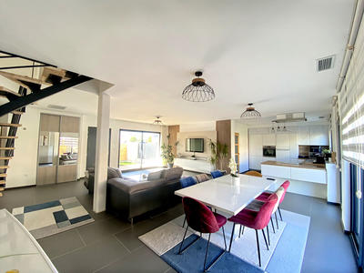 Maison - 135 m² - 5 pièces