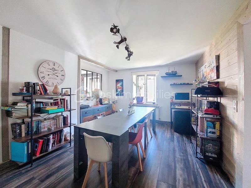 Appartement - 93 m² - 4 pièces