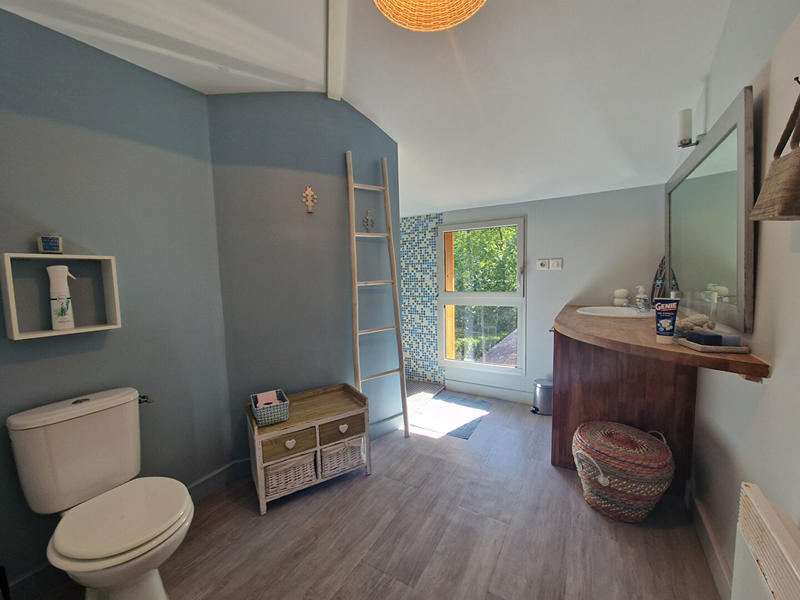 Maison - 140 m² - 5 pièces