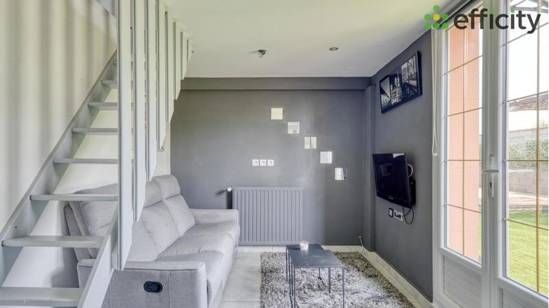 Maison - 264 m² - 8 pièces