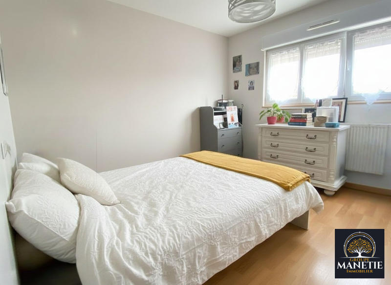 Maison - 99 m² - 5 pièces