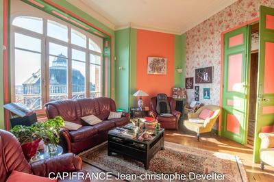 Maison bourgeoise - 235 m² - 8 pièces