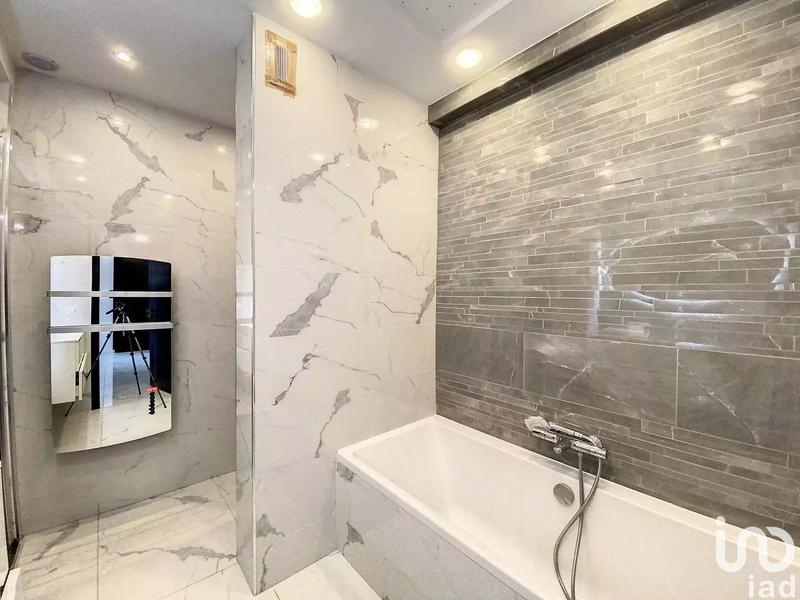 Appartement - 87 m² - 4 pièces