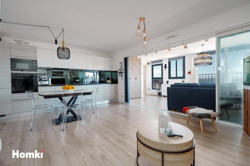 Appartement - 93 m² - 4 pièces