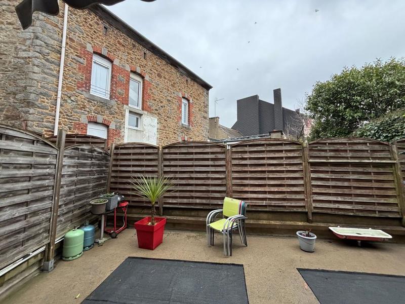 Immeuble - 464 m² - 13 pièces