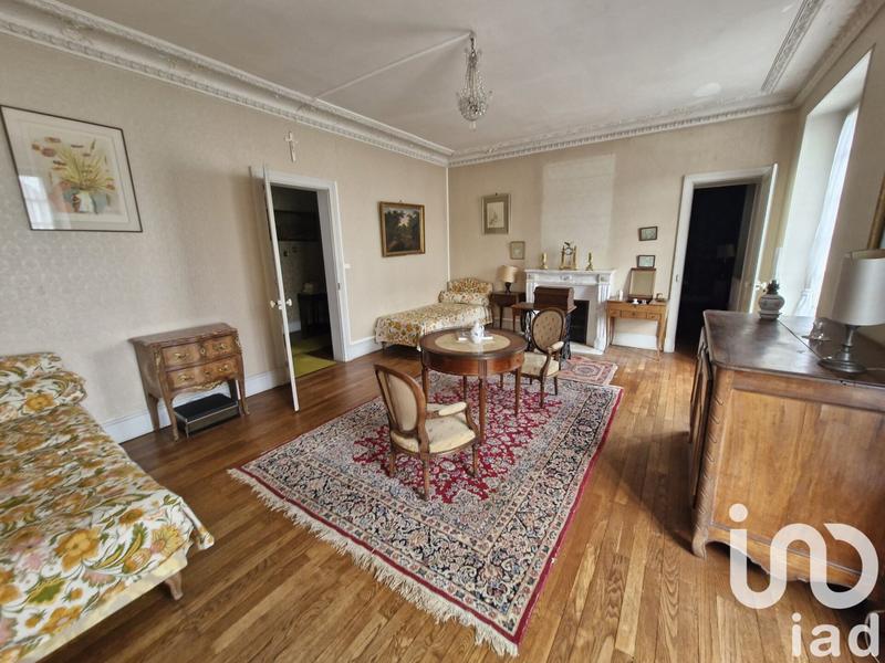 Maison - 350 m² - 13 pièces