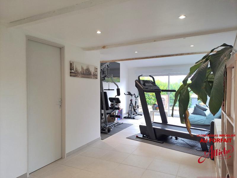 Maison - 217 m² - 6 pièces