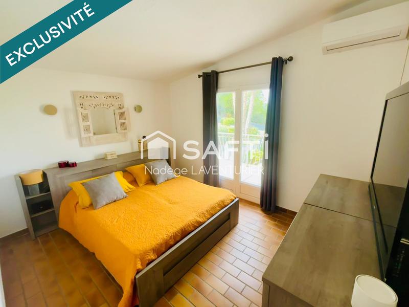 Villa - 357 m² - 8 pièces