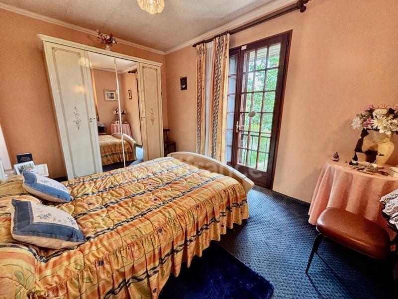 Maison - 163 m² - 8 pièces