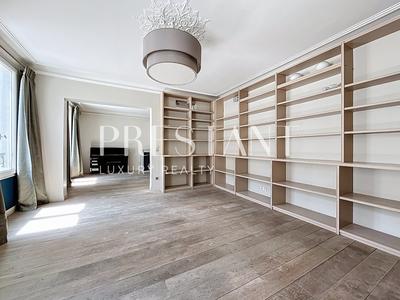 Appartement - 190 m² - 6 pièces