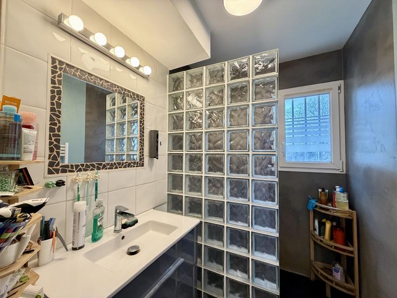 Maison - 137 m² - 7 pièces