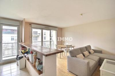 Appartement - 66 m² - 4 pièces