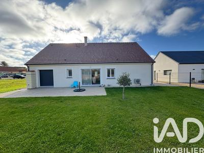 Maison - 95 m² - 4 pièces