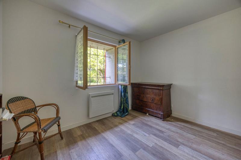 Maison - 227 m² - 10 pièces