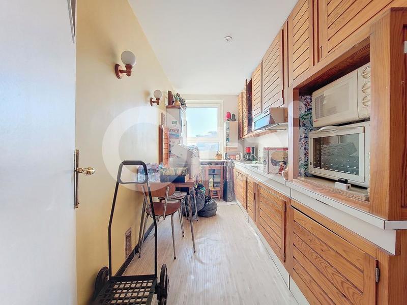 Appartement - 80 m² - 4 pièces