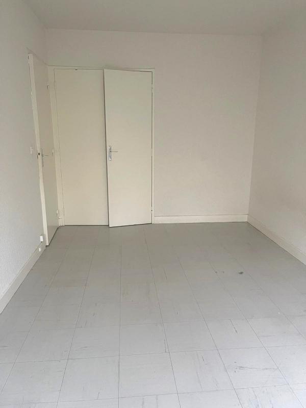 Appartement ancien - 64 m² - 3 pièces