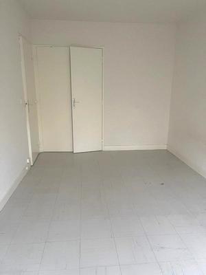 Appartement ancien - 64 m² - 3 pièces