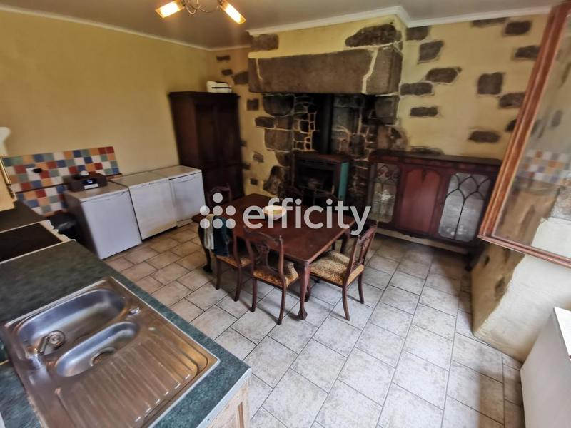 Maison en pierre - 111 m² - 4 pièces