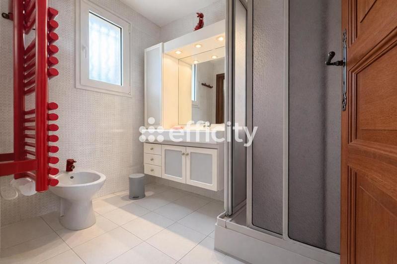 Villa - 115 m² - 4 pièces