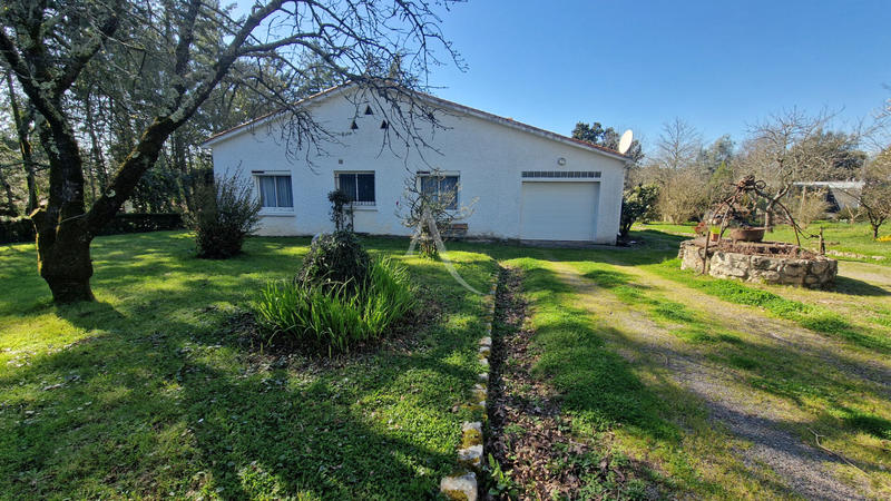 Maison - 94 m² - 5 pièces