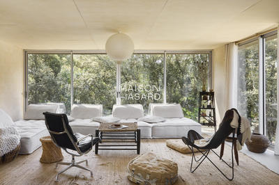 Villa - 377 m² - 12 pièces