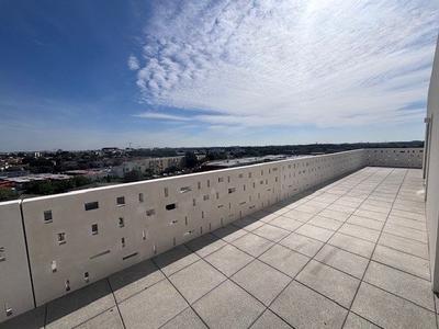 Appartement - 86 m² - 4 pièces