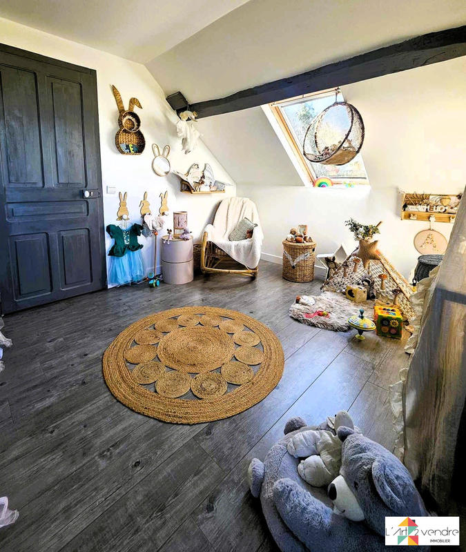 Maison - 185 m² - 6 pièces