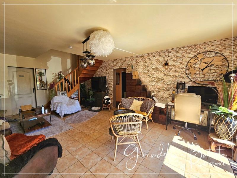 Maison en pierre - 300 m² - 7 pièces