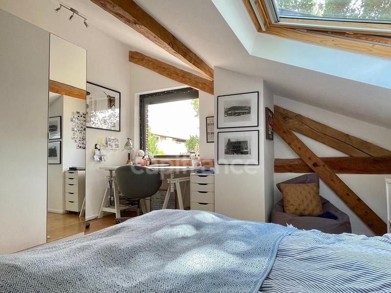 Maison - 187 m² - 4 pièces