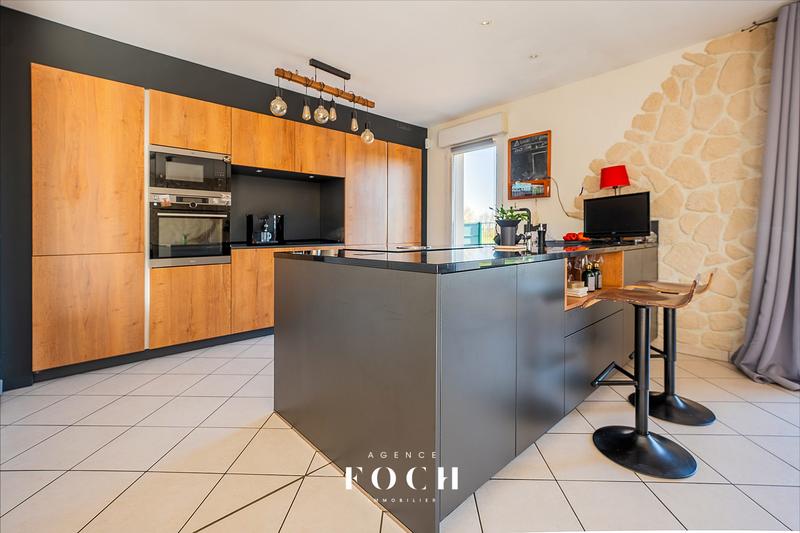 Maison - 155 m² - 6 pièces