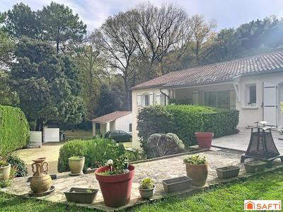 Maison - 167 m² - 7 pièces