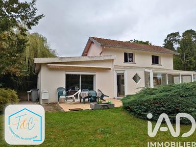 Maison - 141 m² - 4 pièces