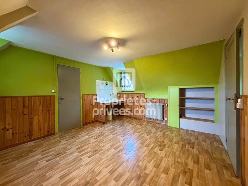 Maison - 262 m² - 11 pièces