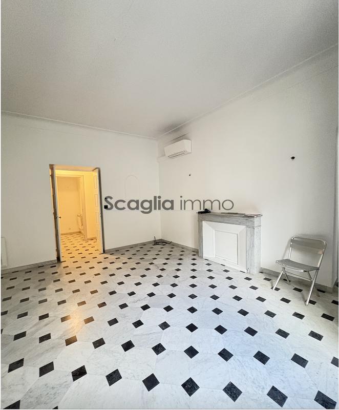 Appartement - 76 m² - 3 pièces